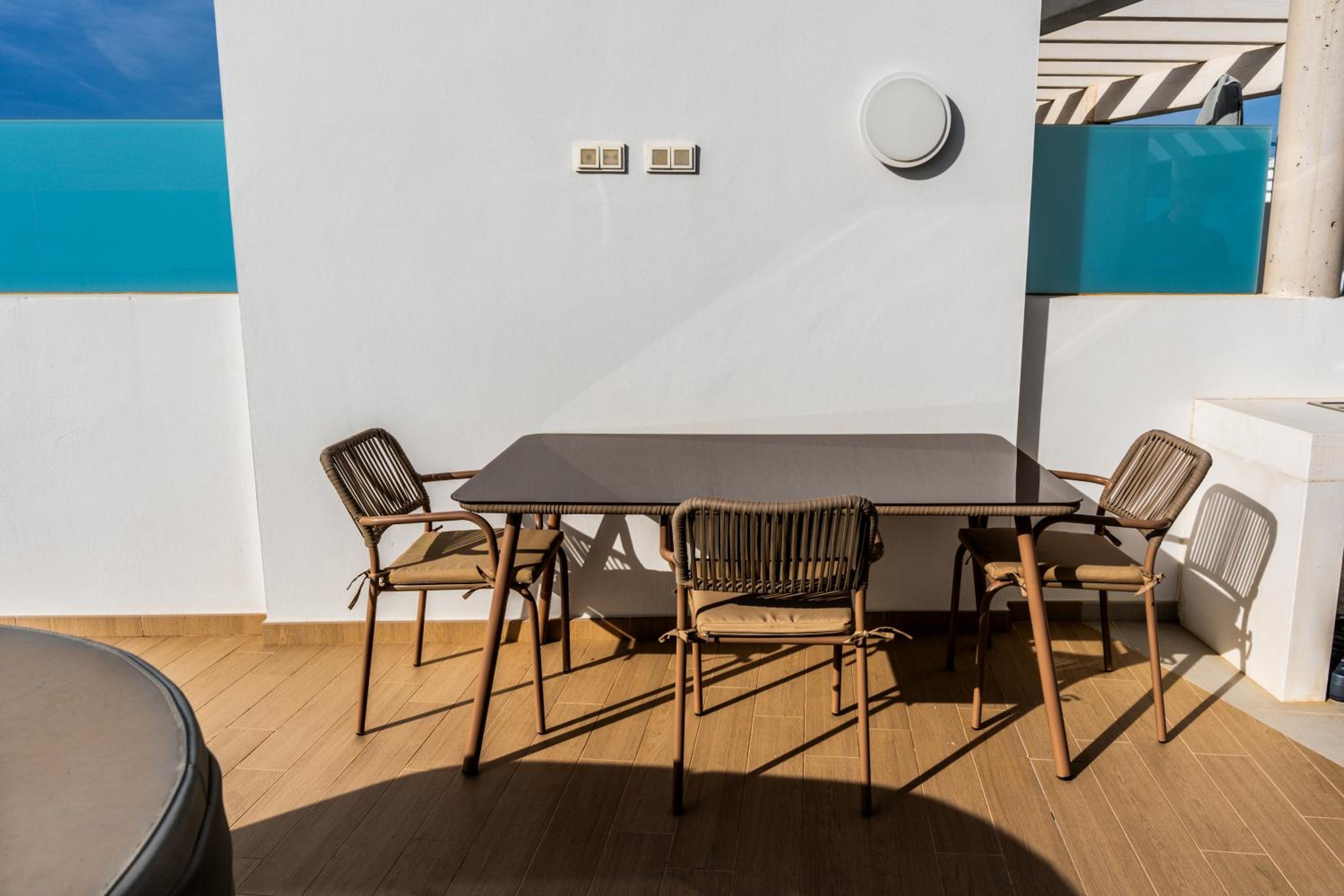 Panoramic Seaview Penthouse The Wave