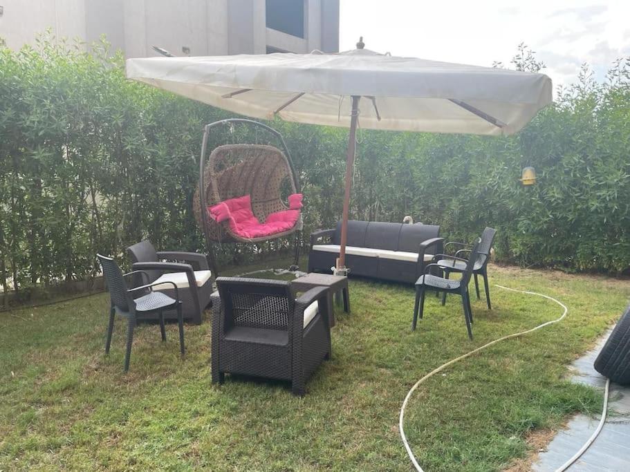 Joy & relax condo with private garden Families only view 2