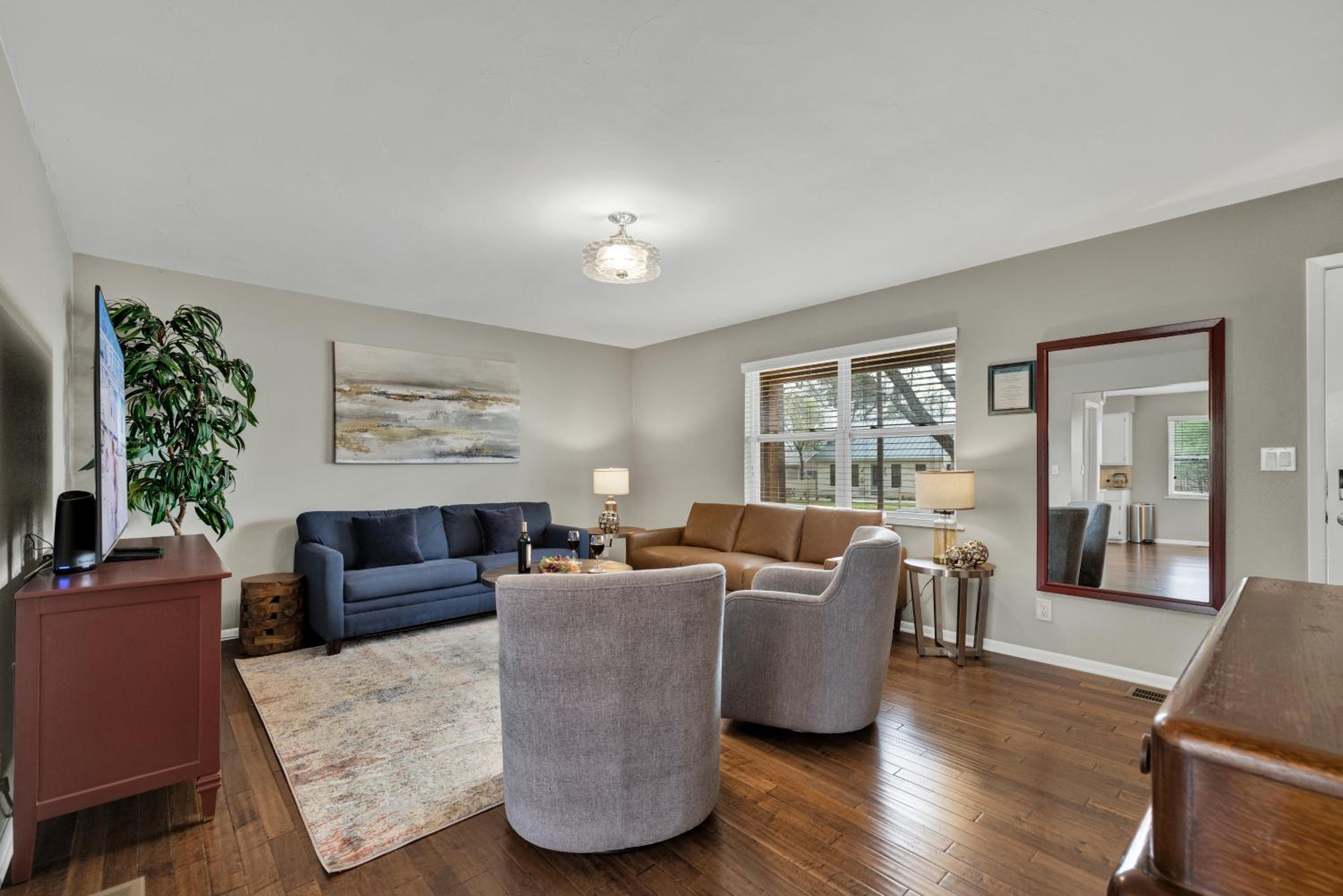 Cora Street Cottage view 4