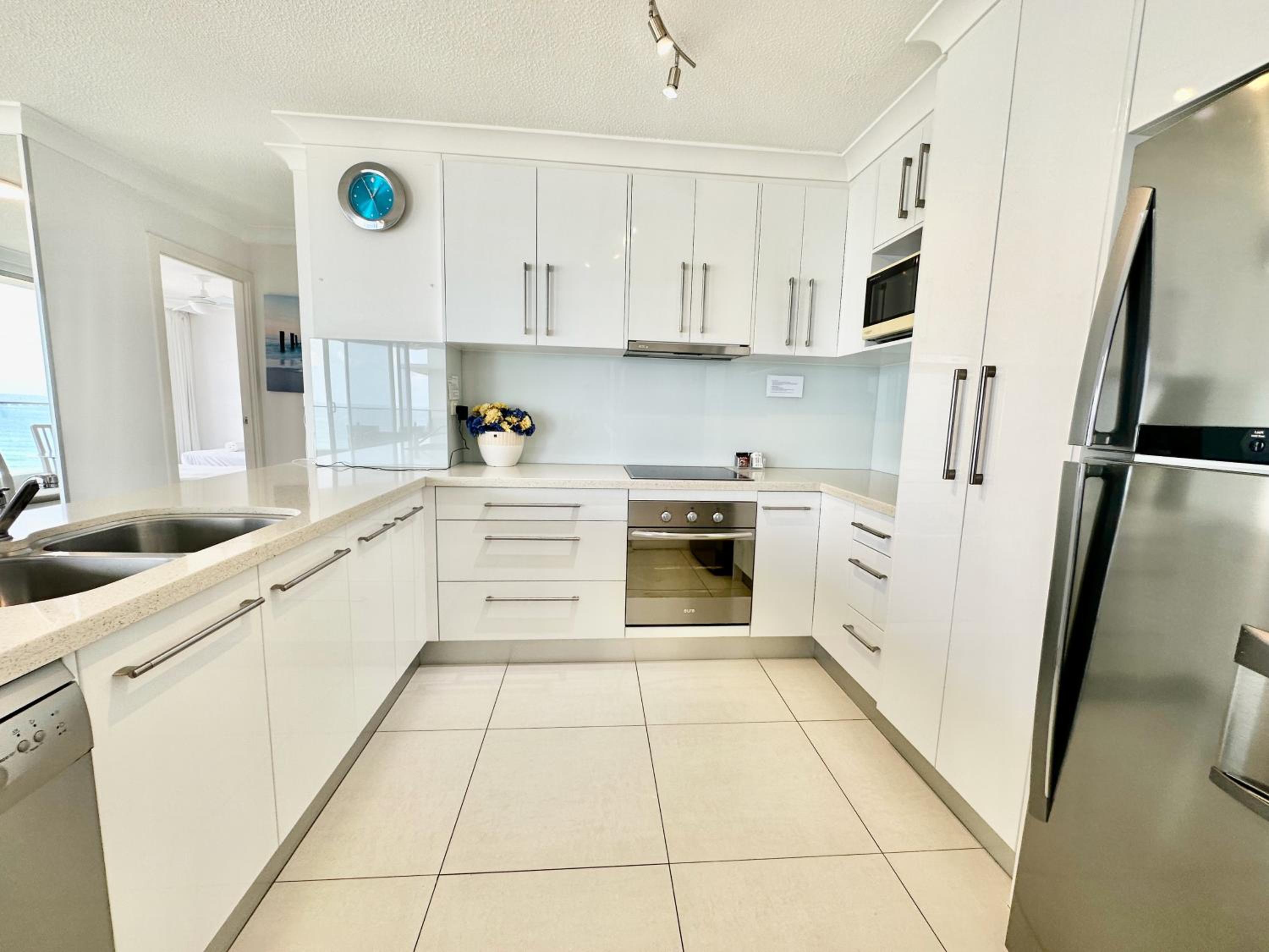 Beach Haven 16E