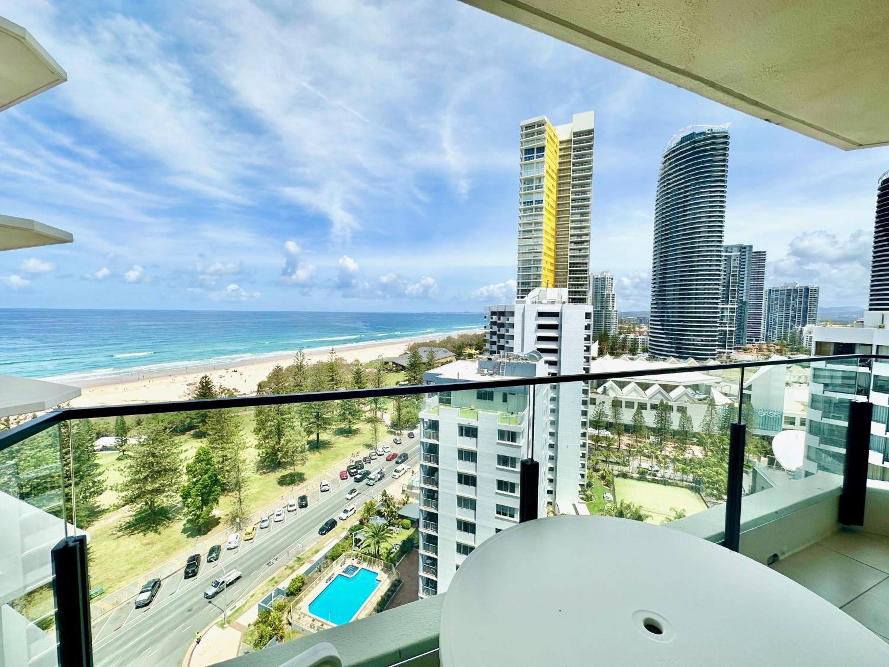 Beach Haven 16E