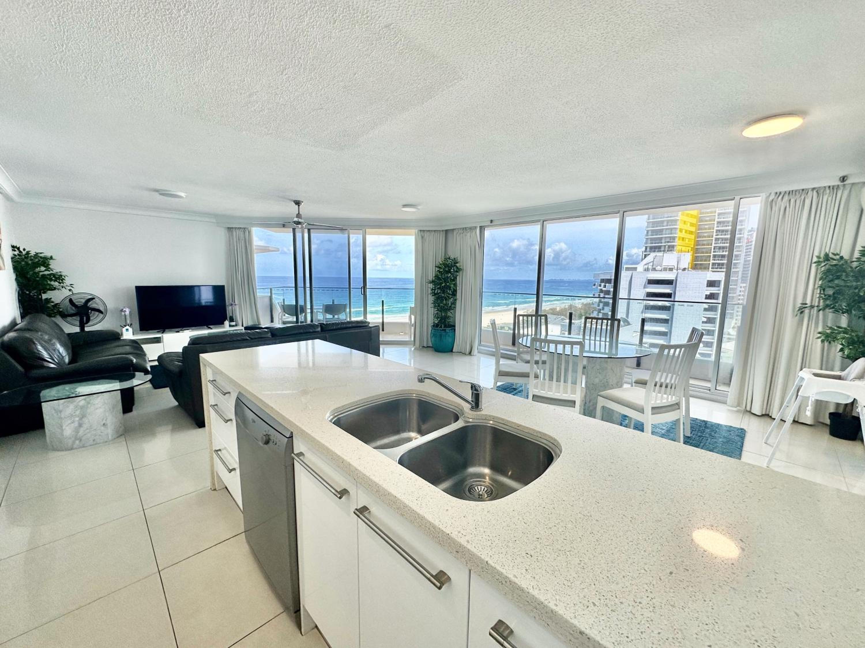 Beach Haven 16E