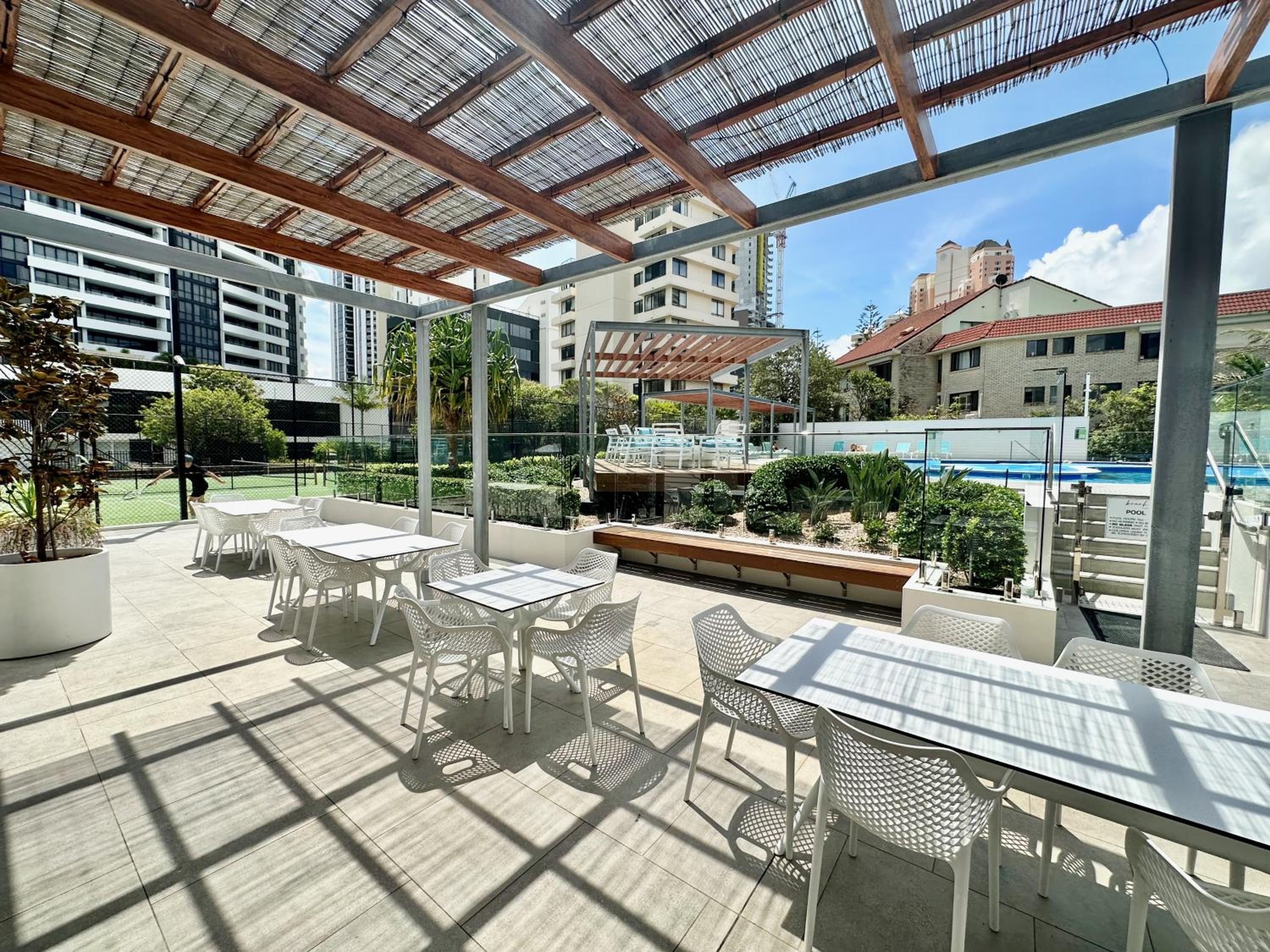 Beach Haven 16E