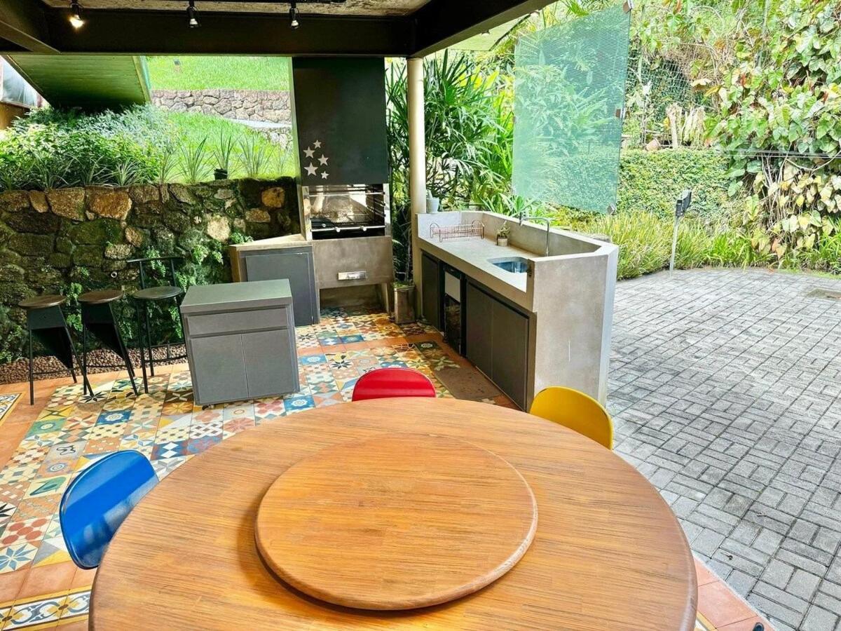 Jacuzzi e Lareira | Paz na natureza