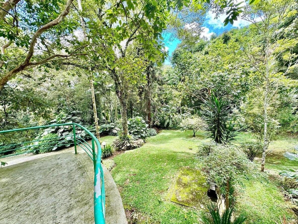 Jacuzzi e Lareira | Paz na natureza