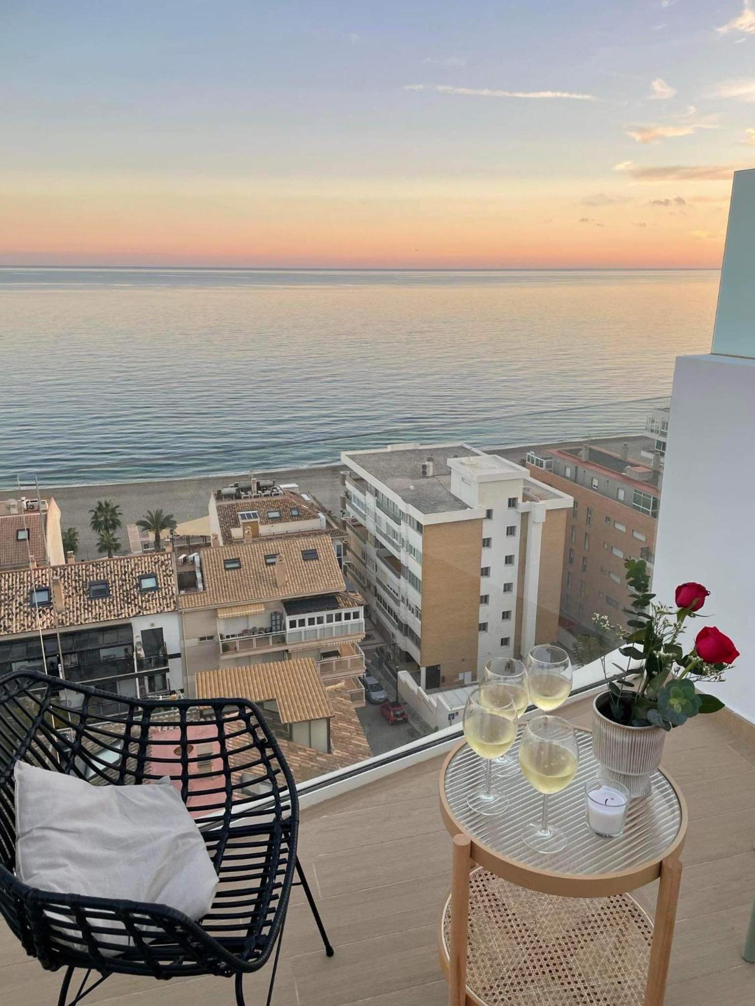 Panoramic Seaview Penthouse The Wave