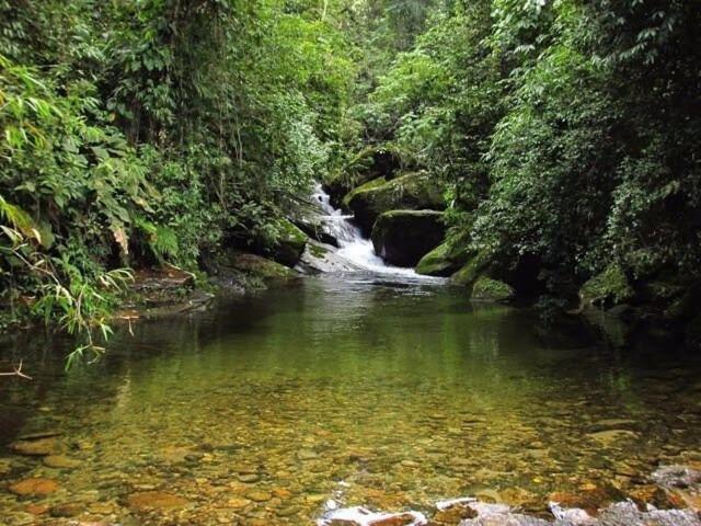 Vista para montanha com 3 quartos