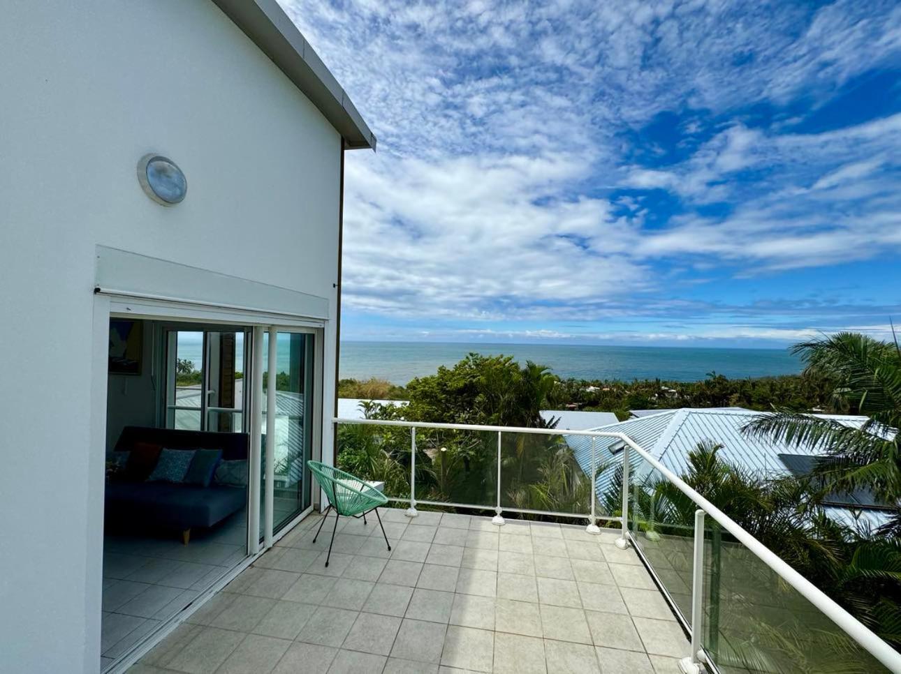 Grande Villa au calme - Vue exceptionnelle - Climatisation - Piscine sel chauffée - Jardin Tropical