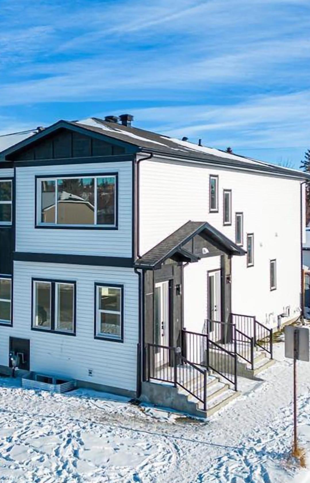 Emerald Suite with 2 beds - 10 minutes from downtown