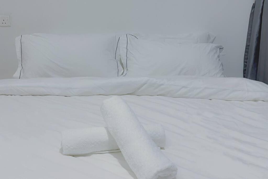 Coastal Charm: 3Bed Sea-View Sanctuary 【Netflix】