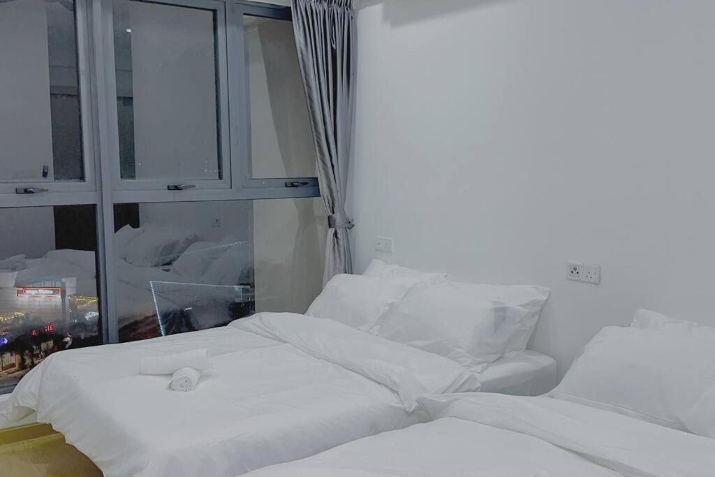 Coastal Charm: 3Bed Sea-View Sanctuary 【Netflix】