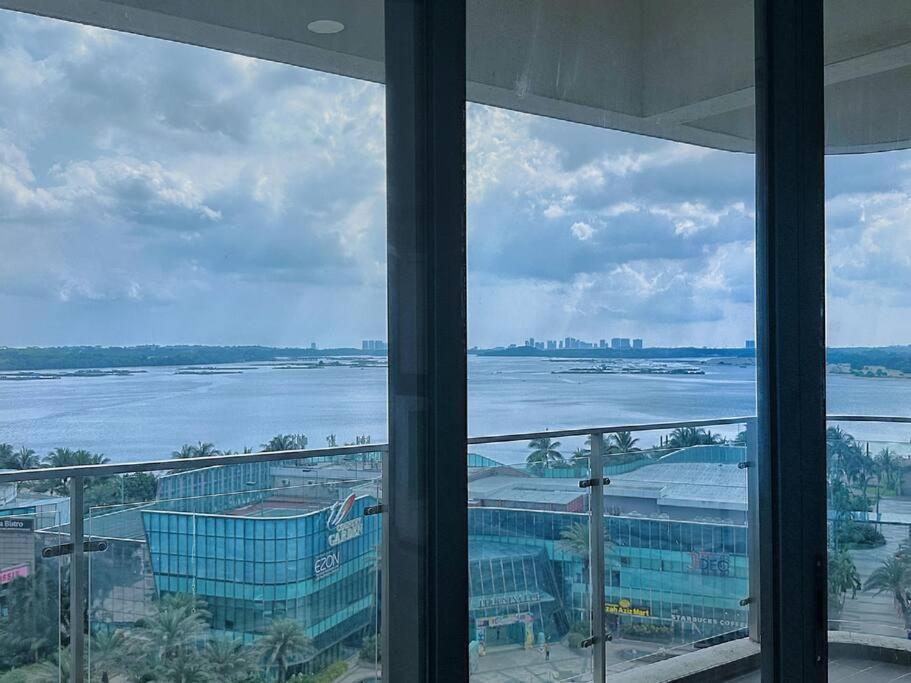 Coastal Charm: 3Bed Sea-View Sanctuary 【Netflix】