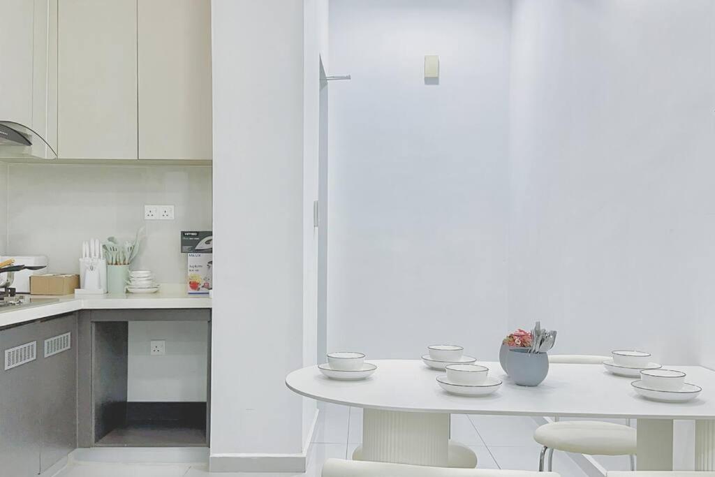 Coastal Charm: 3Bed Sea-View Sanctuary 【Netflix】