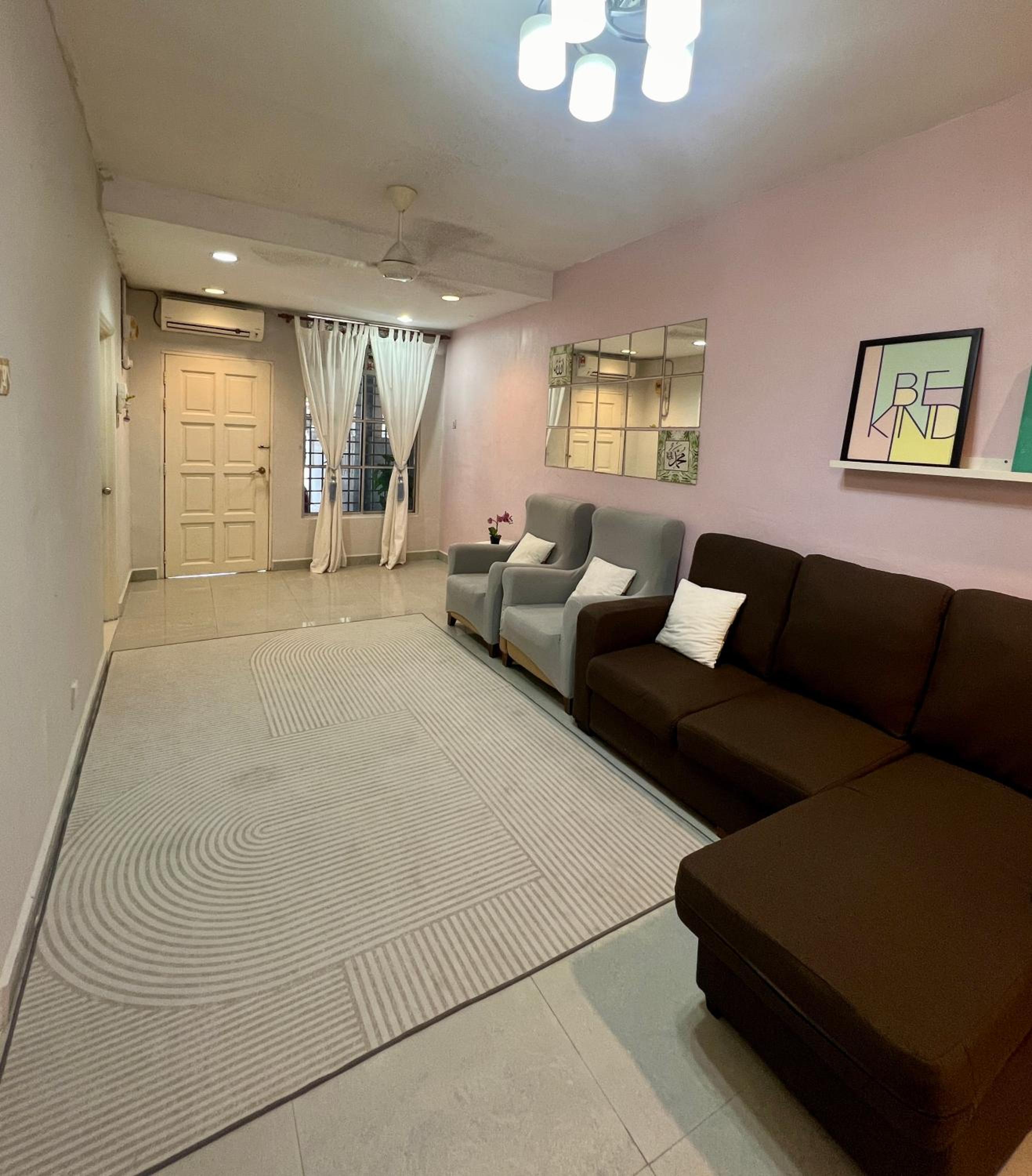 Homestay Terengganu - Stadium, Drawbridge, UMT, Dataran Shahbandar view 5