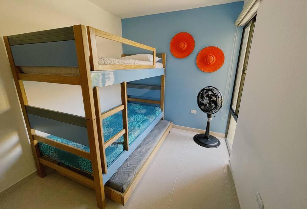 The Refuge#1 Lovely 2 BR-Apt pool & good vibes