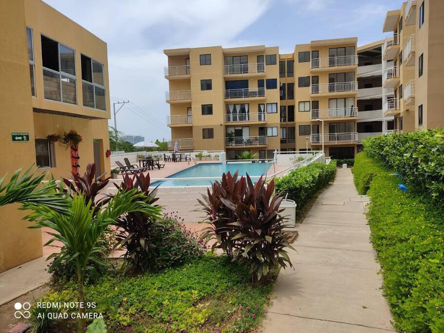 The Refuge#1 Lovely 2 BR-Apt pool & good vibes