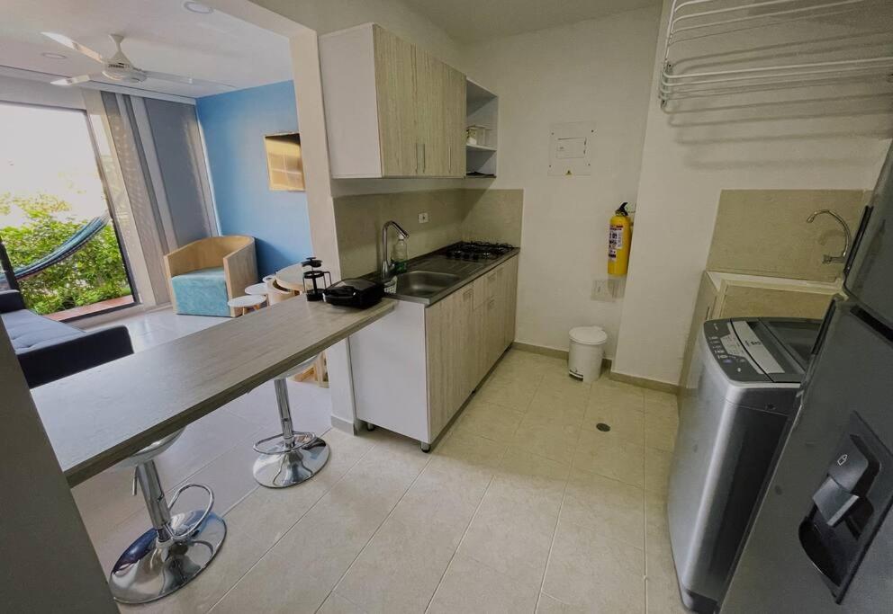 The Refuge#1 Lovely 2 BR-Apt pool & good vibes