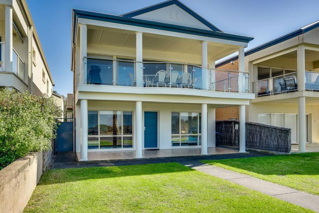 45 OceanView in central Victor Harbor