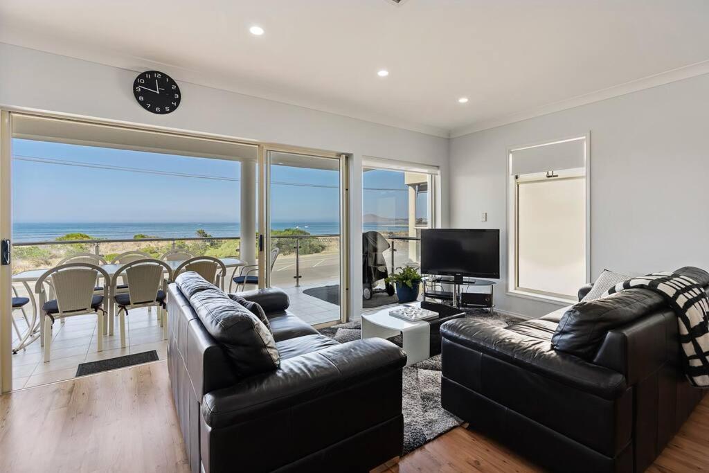 45 OceanView in central Victor Harbor