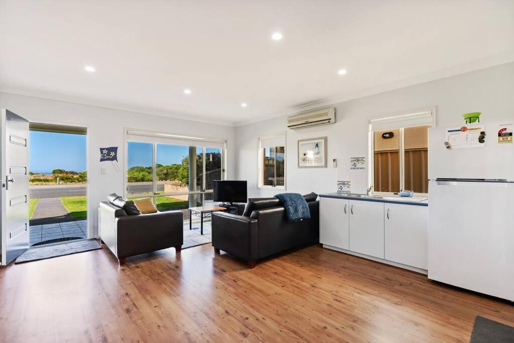 45 OceanView in central Victor Harbor