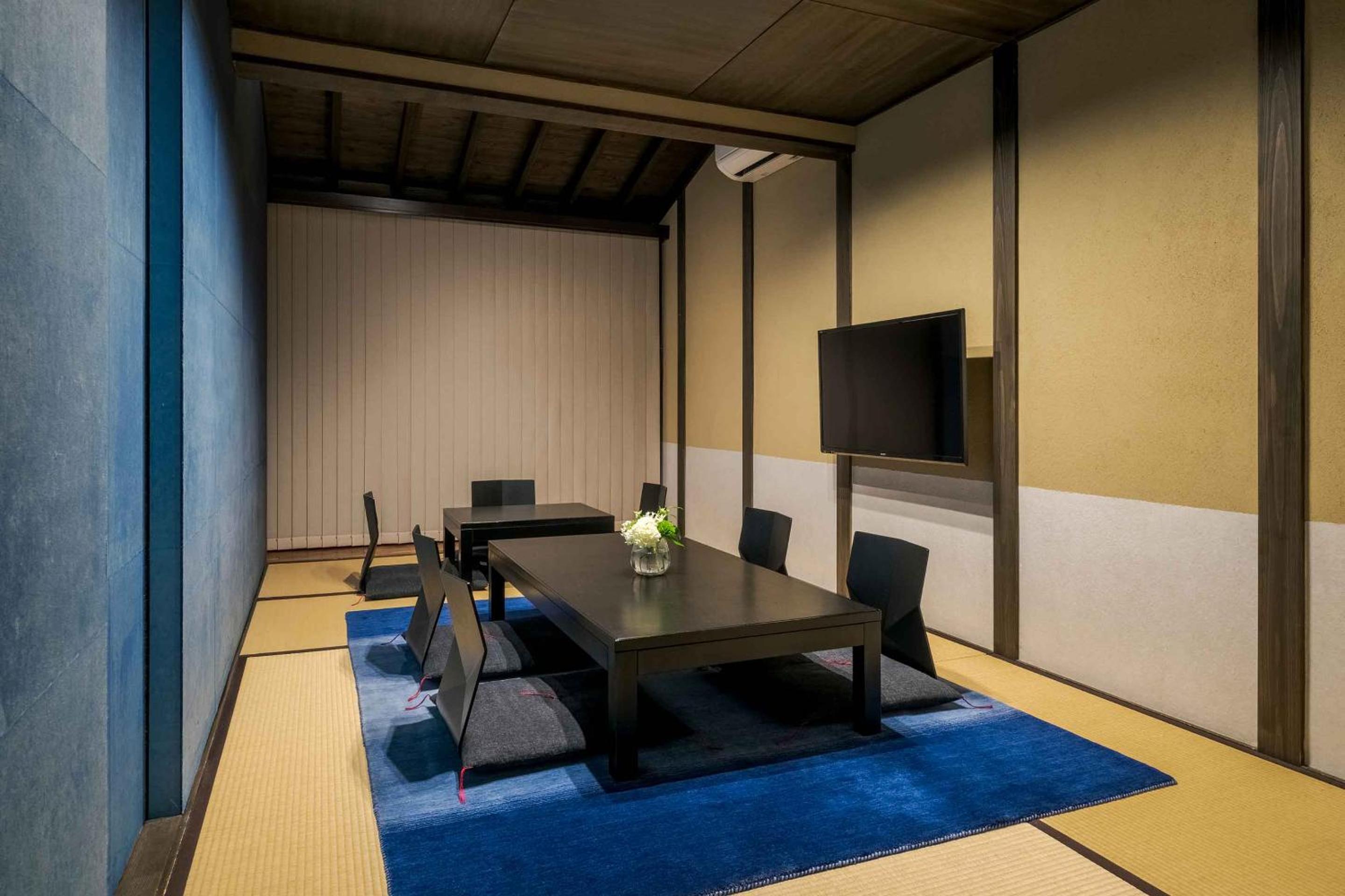 meeting & event spaces