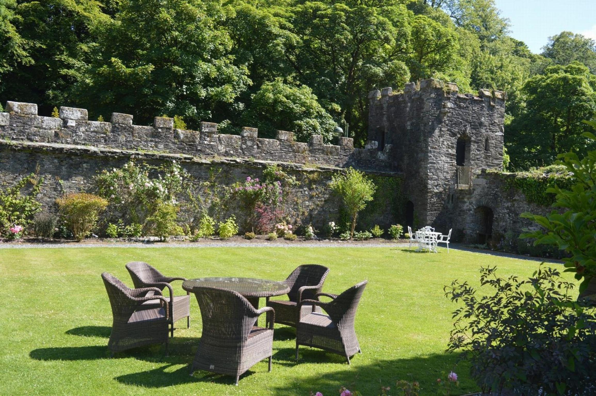 Tavistock Vacations - Bedford Hotel - Property Image 3