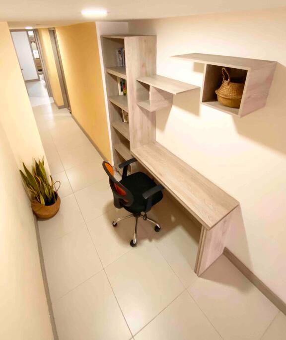 New apto in convenient location with parking