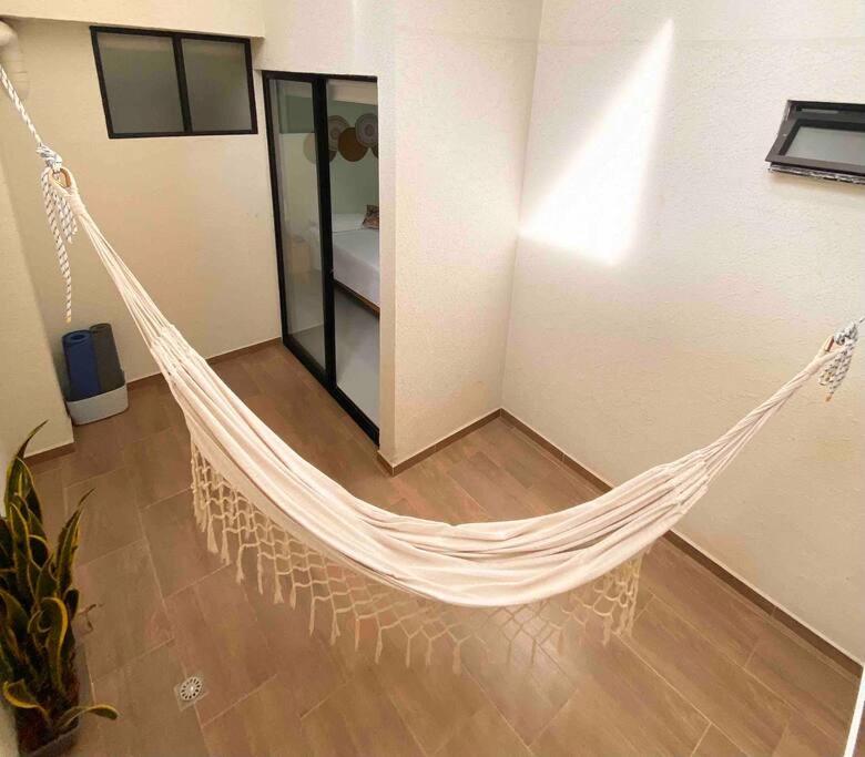 New apto in convenient location with parking