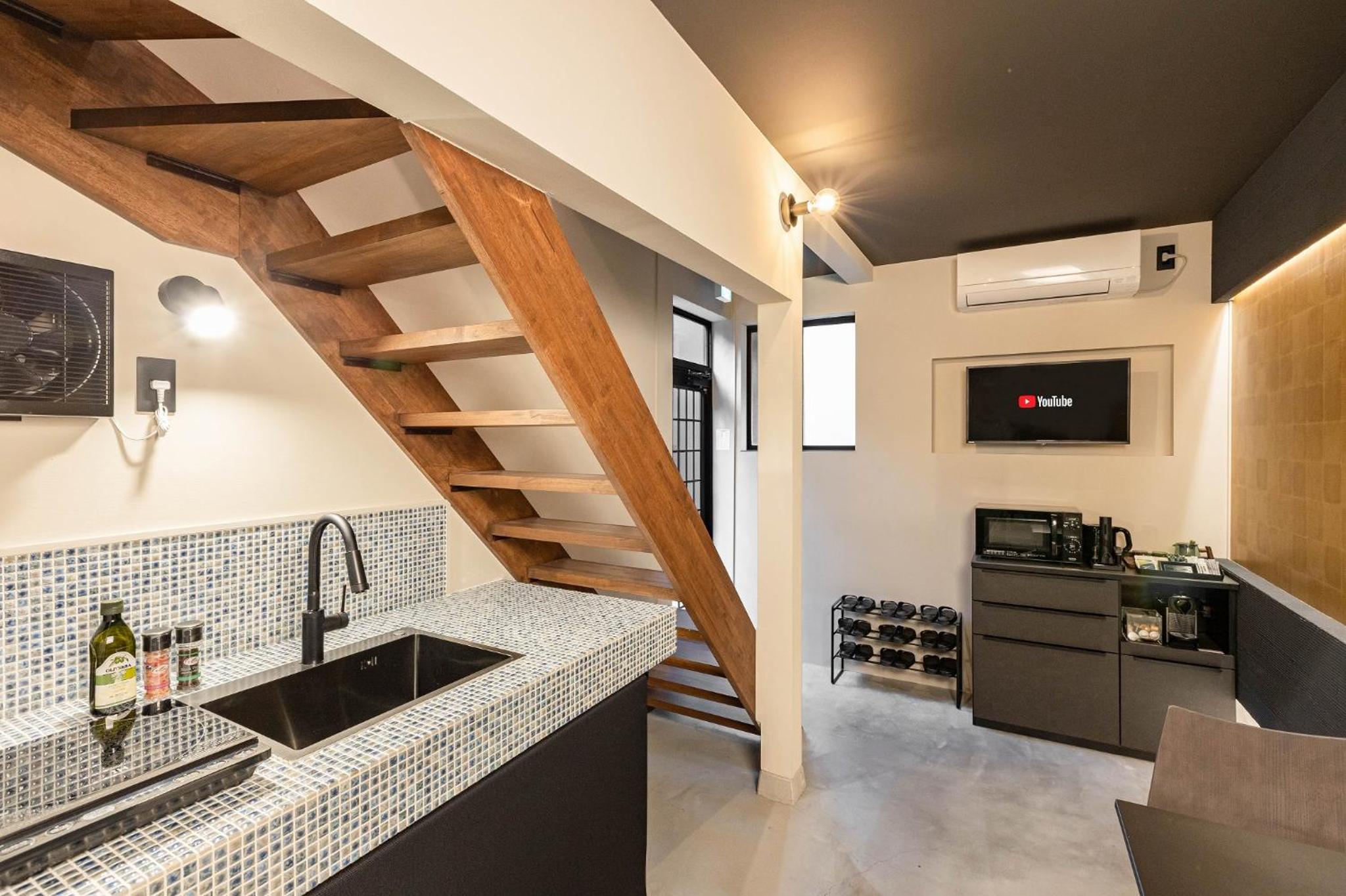 Bijou Suites Chaya