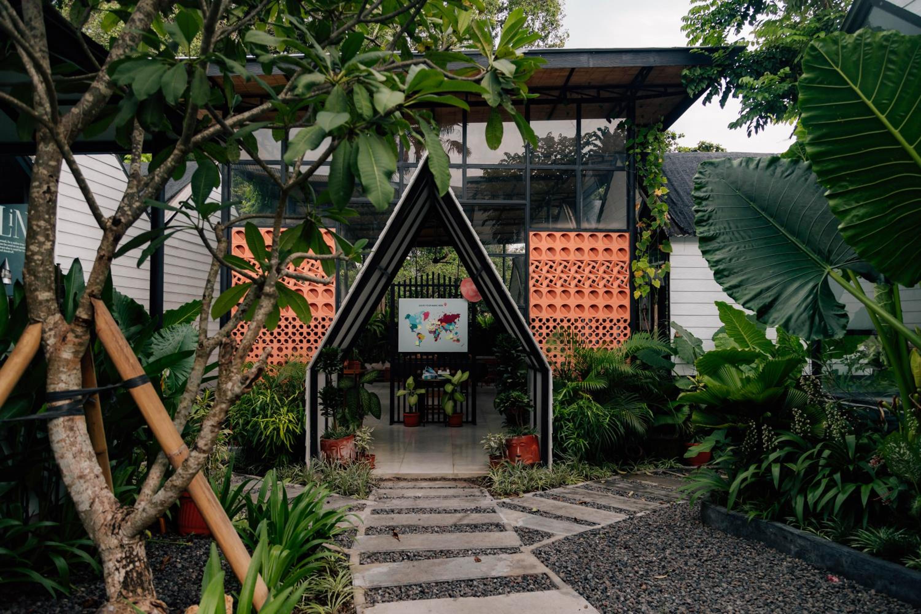 The Jungle Hostel Canggu — photo 82