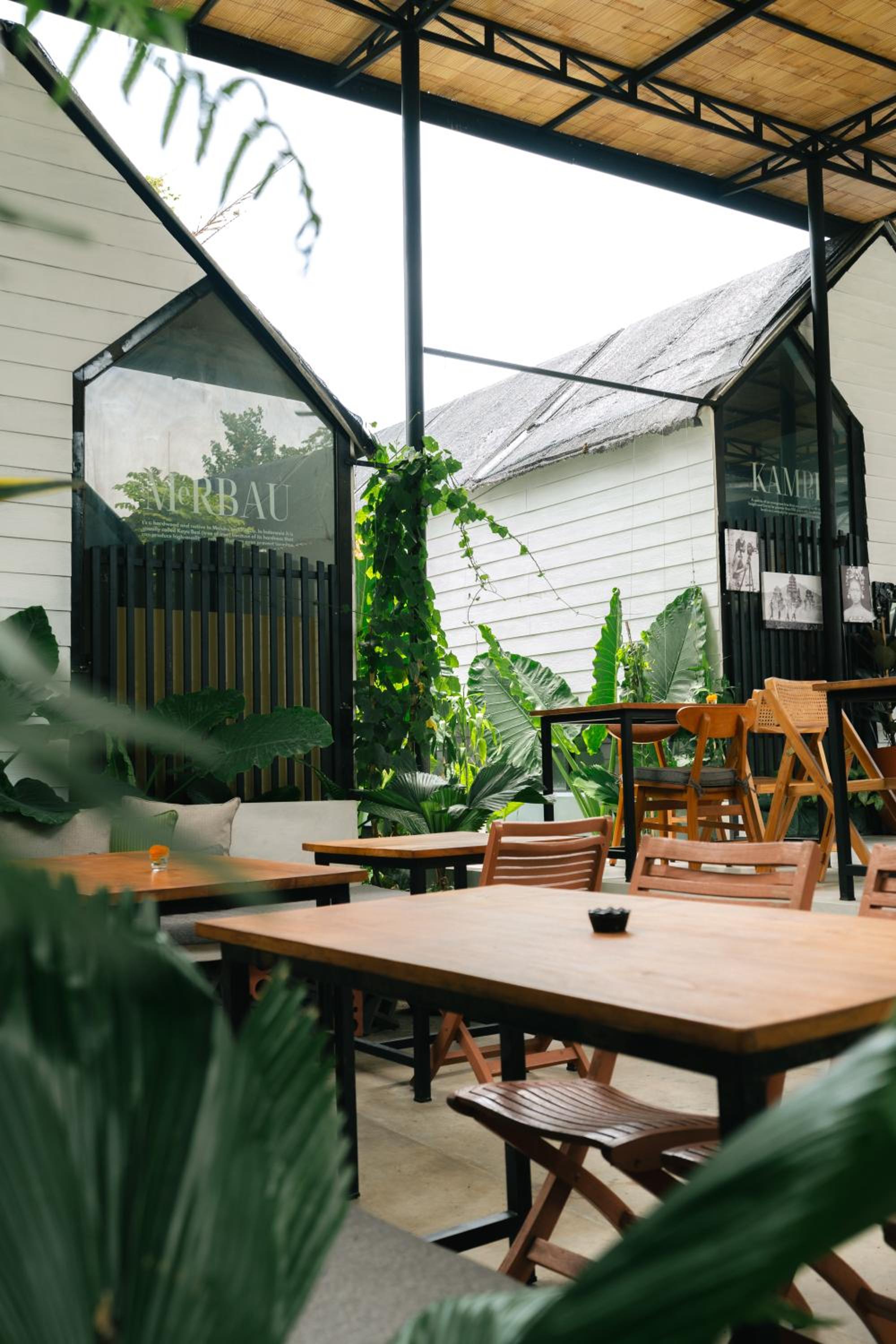 The Jungle Hostel Canggu — photo 111