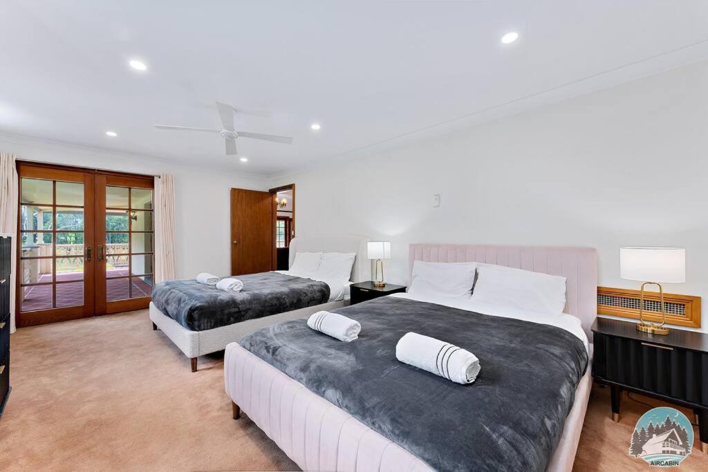 Aircabin - KANGY ANGY - Rural Retreat 4 Bedrooms