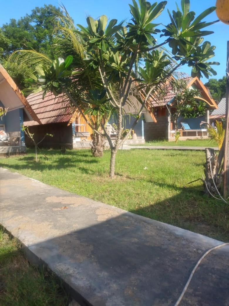 Dinoyin Bungalows view 2