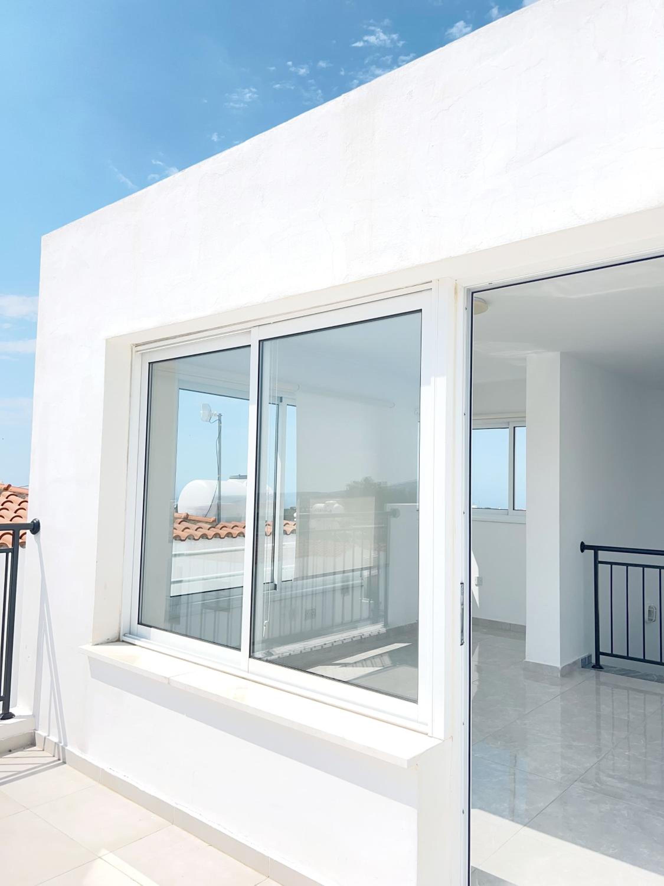 White Mountain Pool Villas