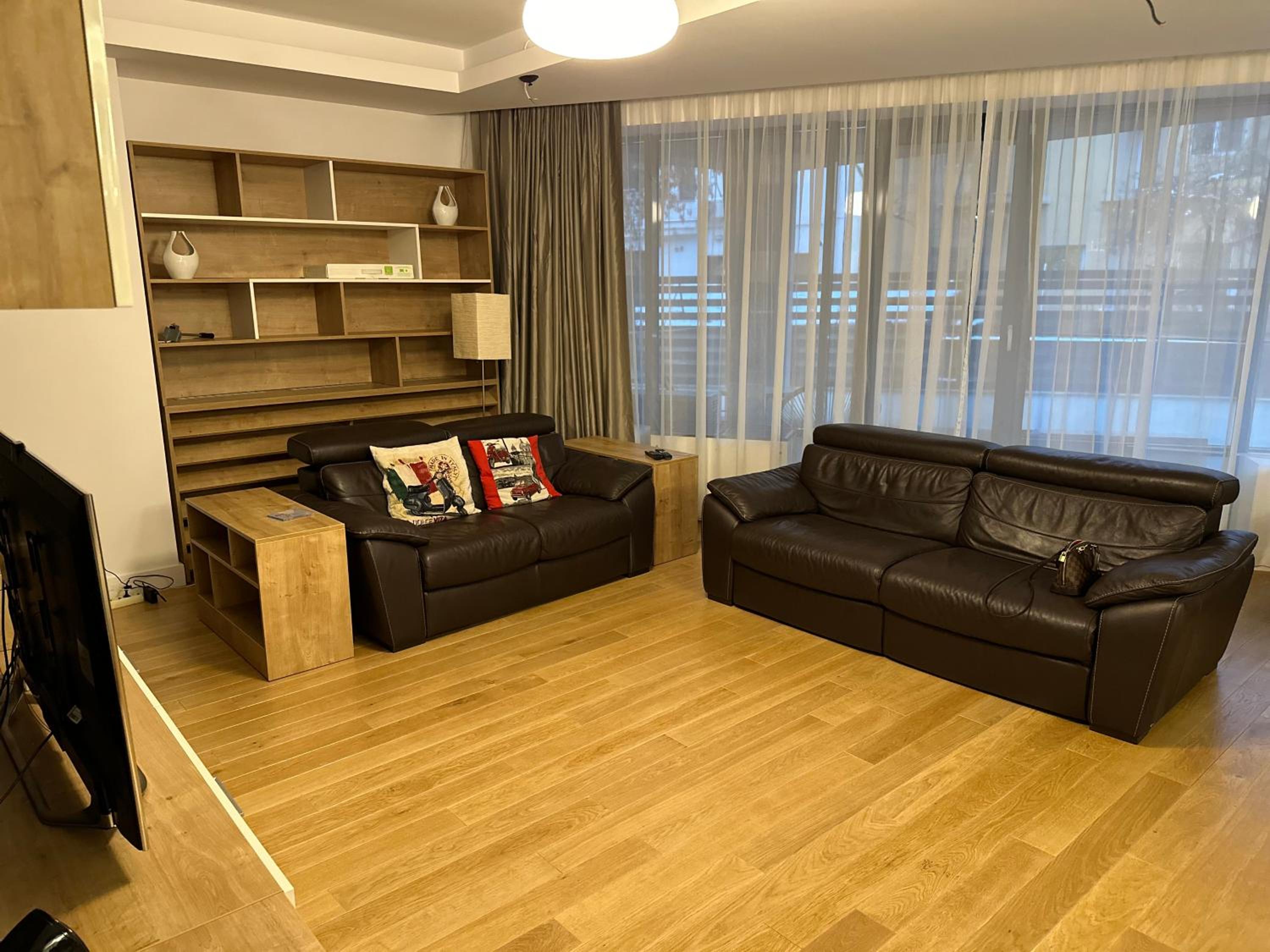 Floreasca Lake Apartment - Tiriac Open Accomodation view 3