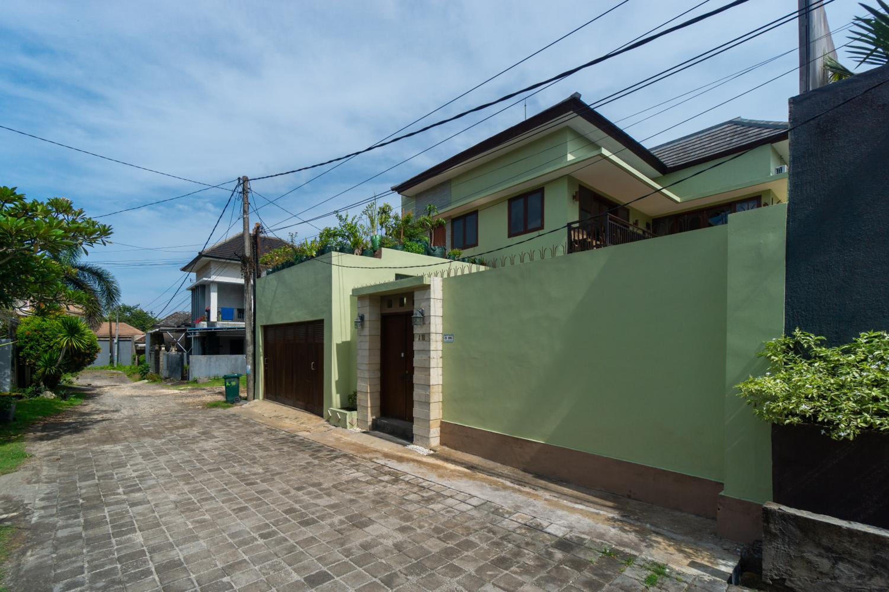 Hotel THE ROSE VILLA - Image 1