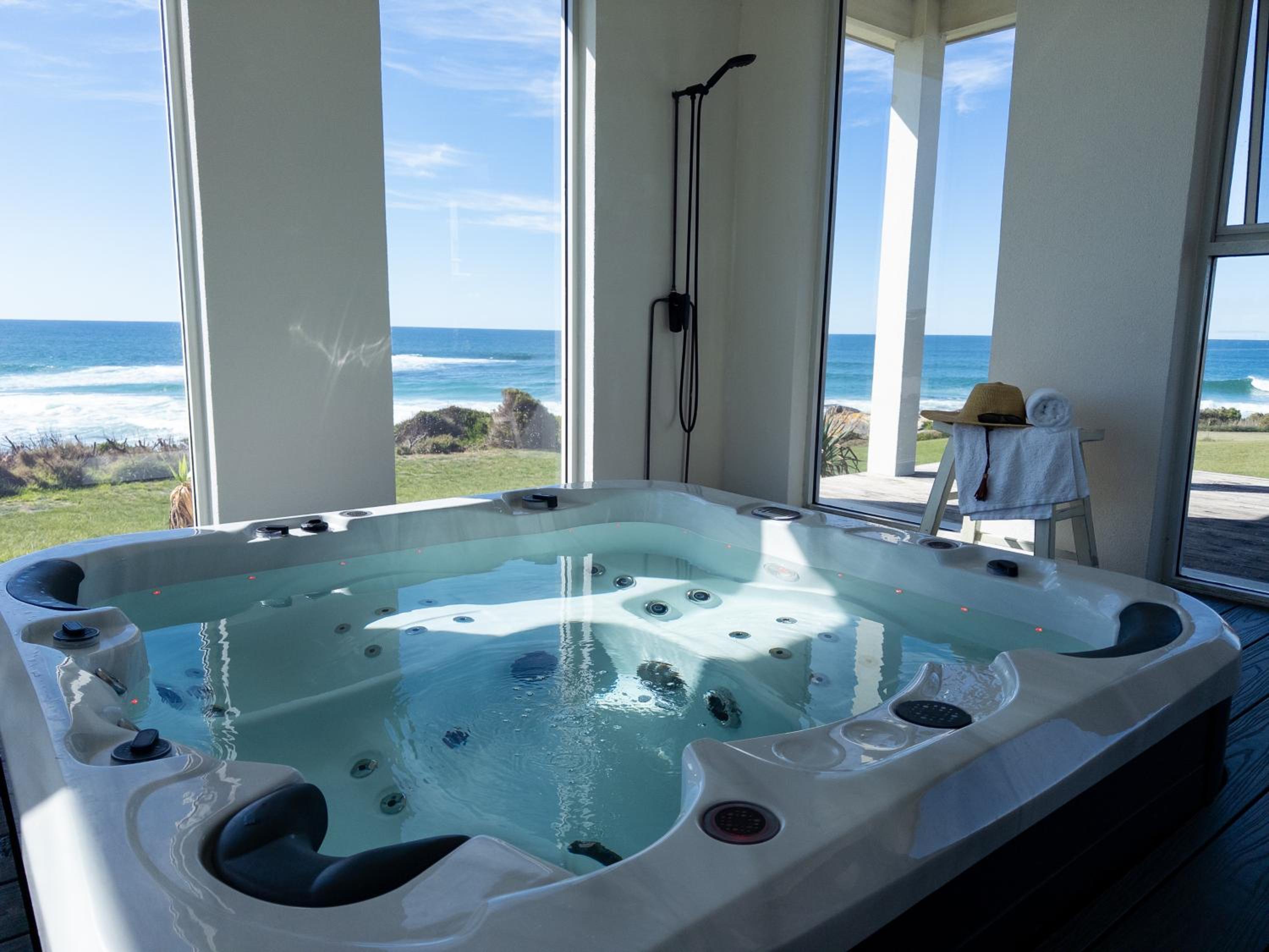 Saltwater - Absolute Oceanfront, Fire Pits, some Villas with Hot Tubs and Sauna