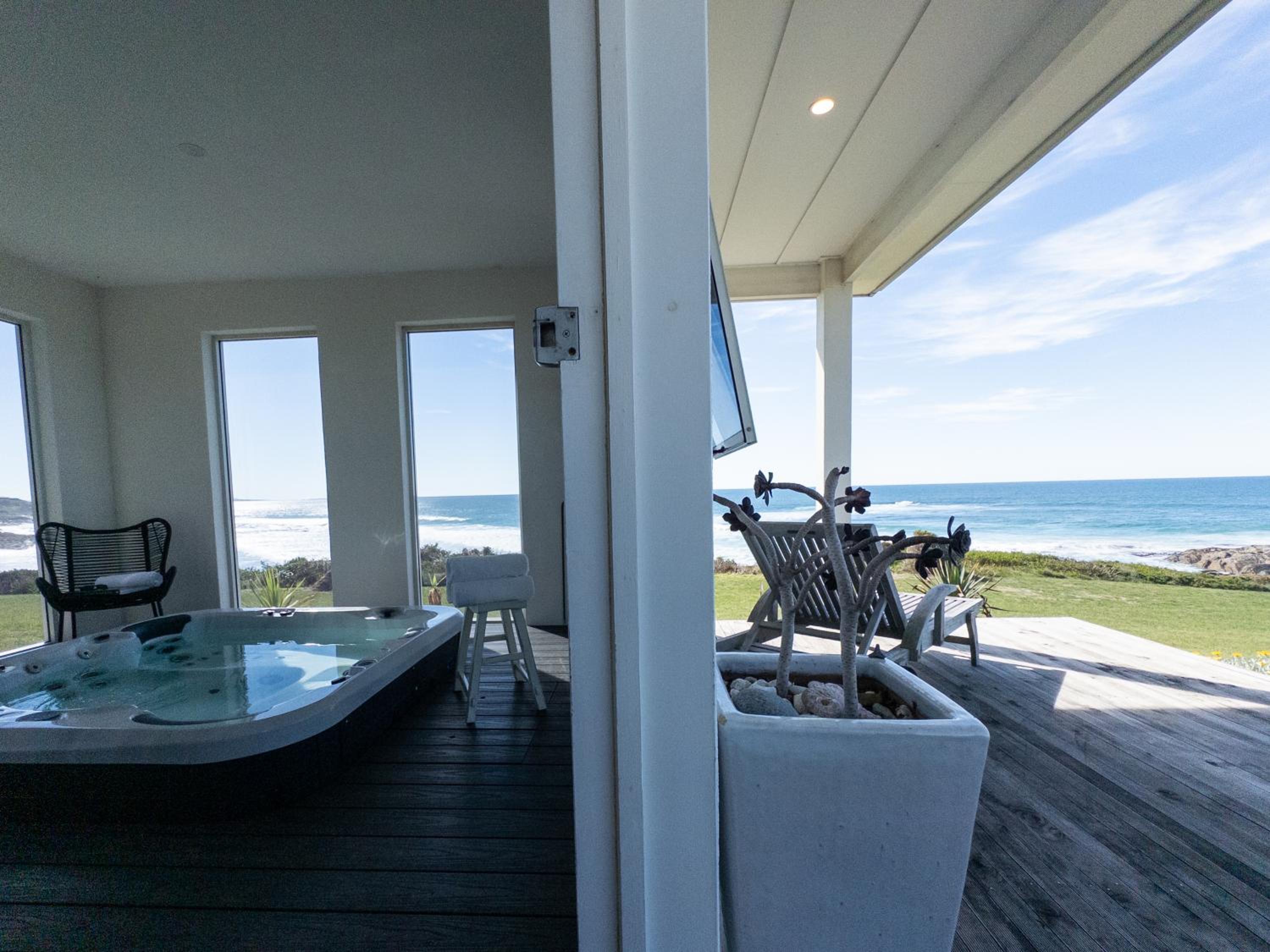 Saltwater - Absolute Oceanfront, Fire Pits, some Villas with Hot Tubs and Sauna