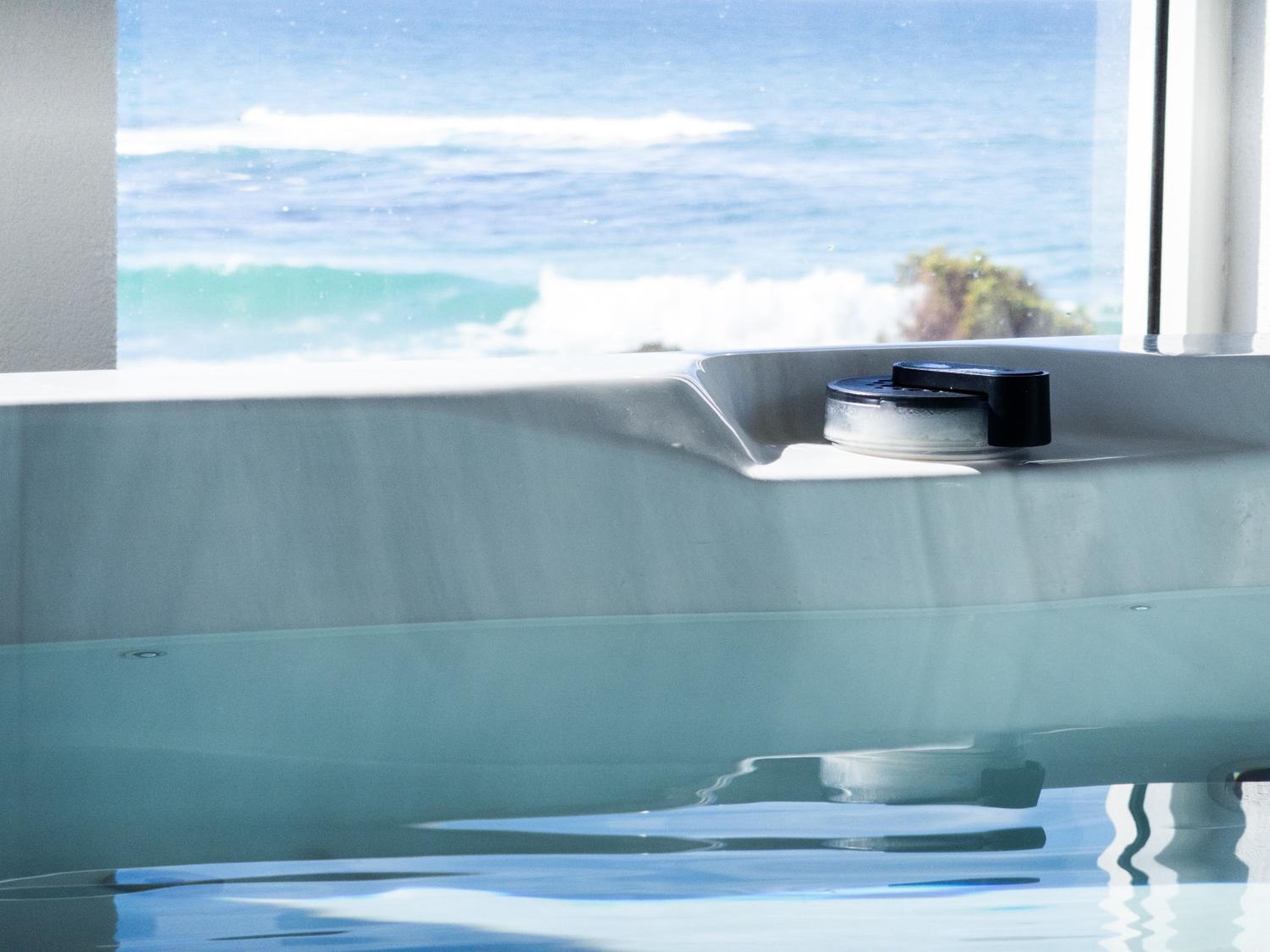 Saltwater - Absolute Oceanfront, Fire Pits, some Villas with Hot Tubs and Sauna