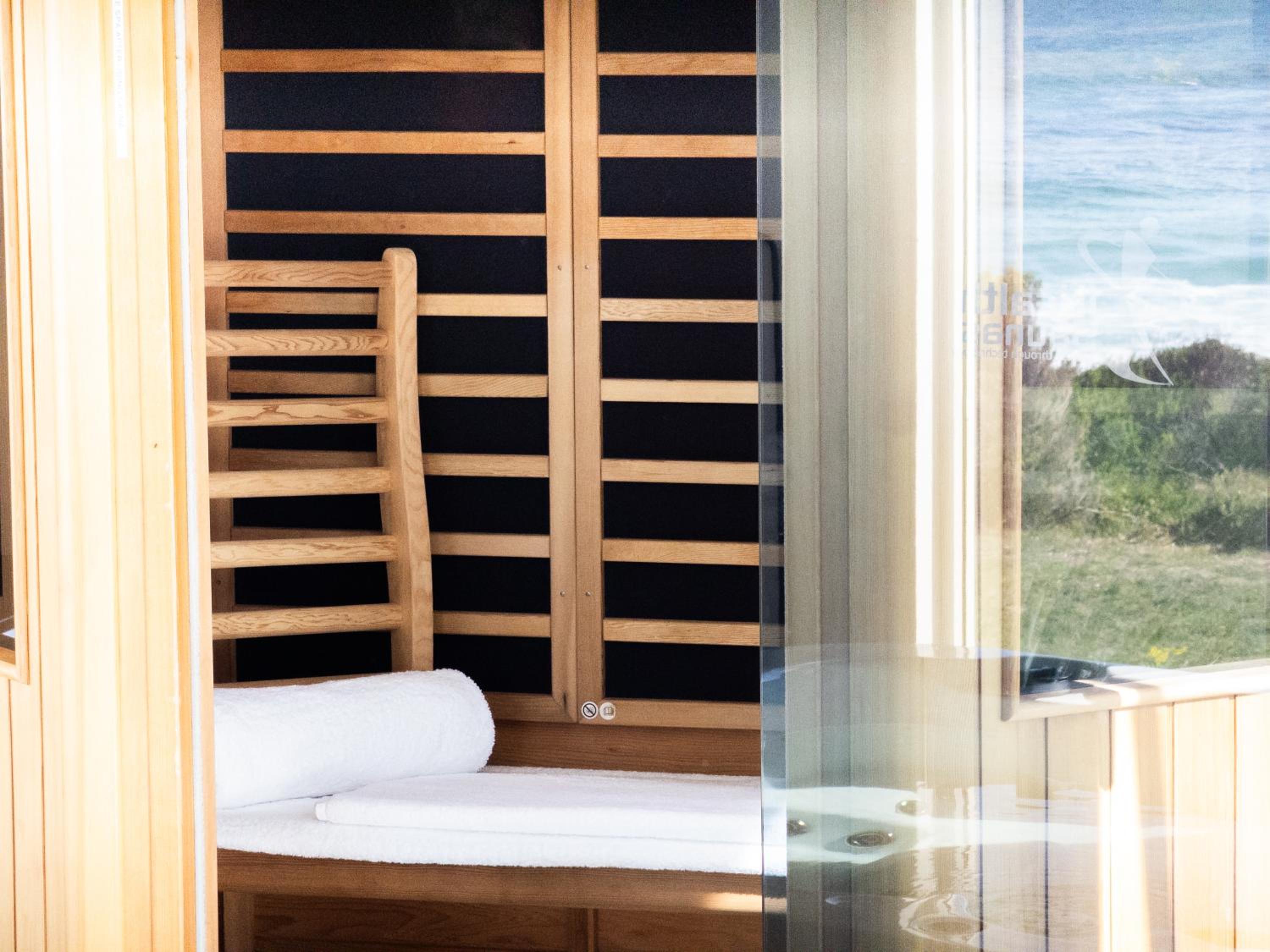 Saltwater - Absolute Oceanfront, Fire Pits, some Villas with Hot Tubs and Sauna