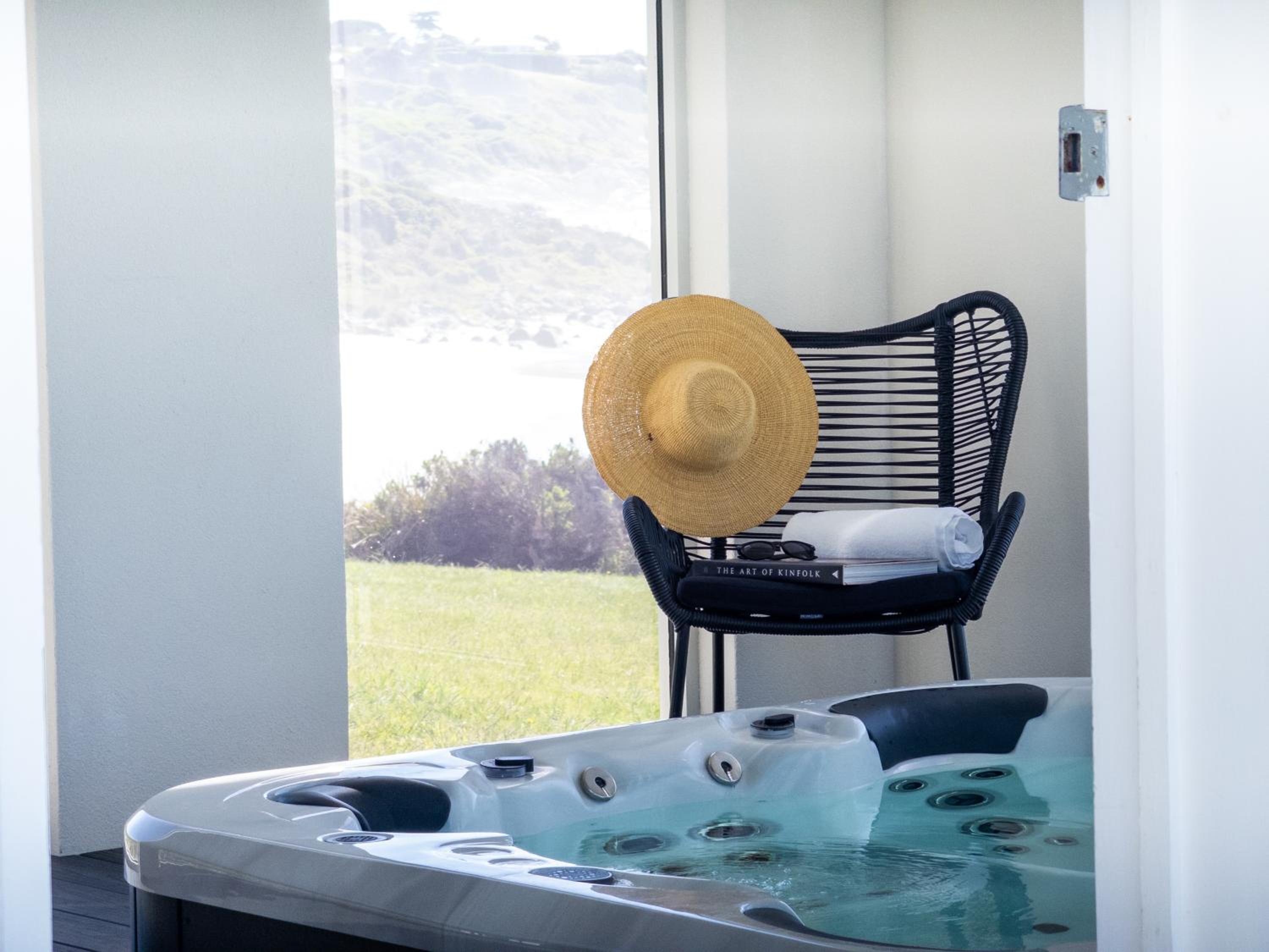 Saltwater - Absolute Oceanfront, Fire Pits, some Villas with Hot Tubs and Sauna