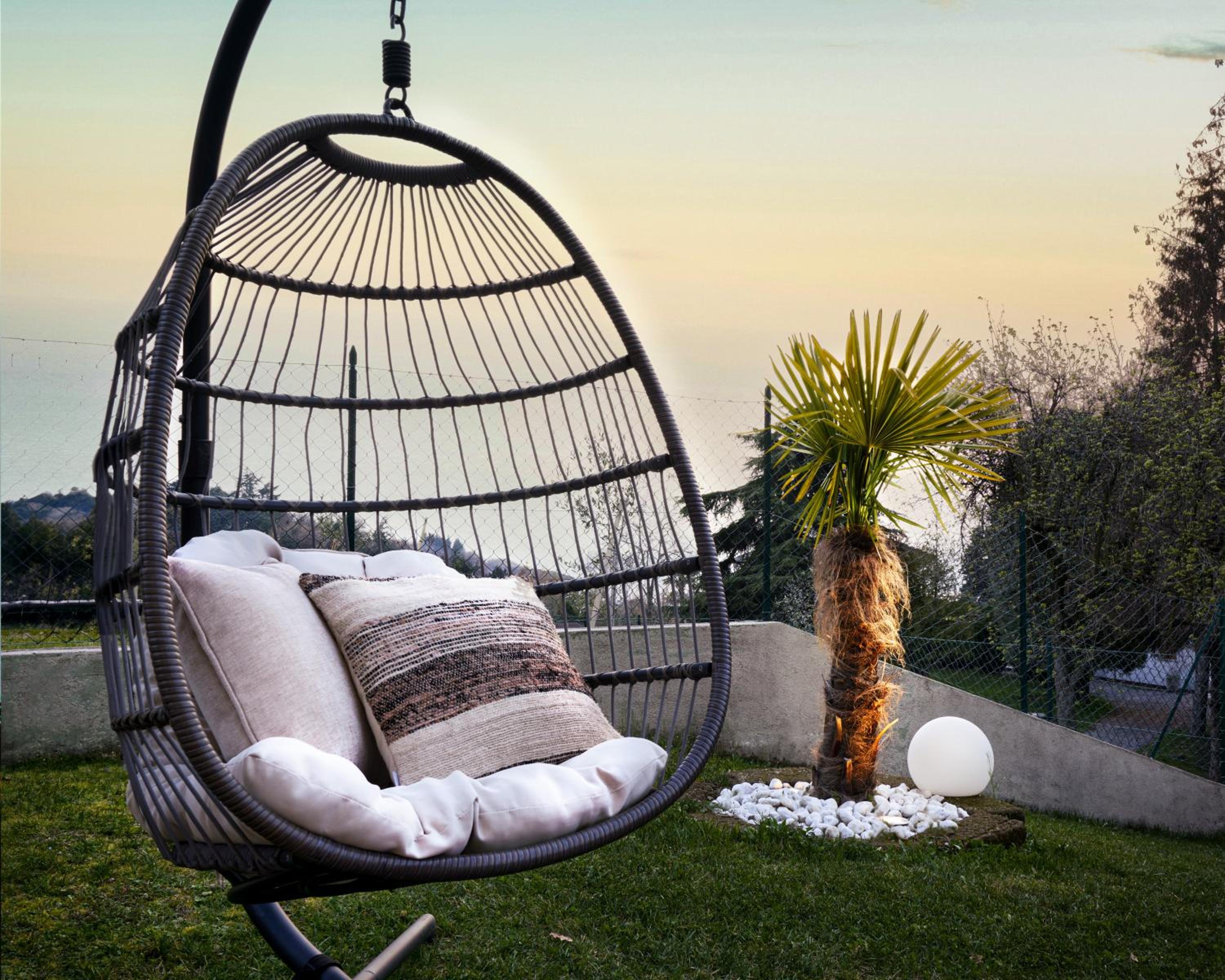 SalvatoreHomes - Luxury Villa with private Dream Garden & BBQ - Casa Palma - a 5 Star Luxury Collection at Lake Garda