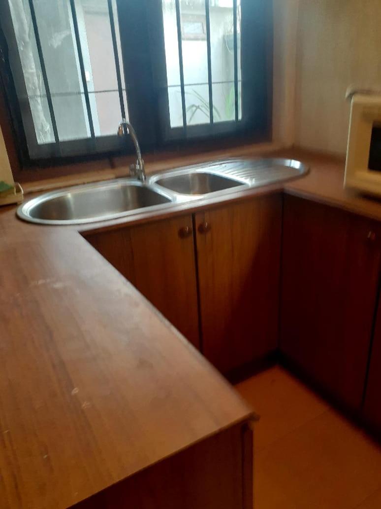 Negombo Holiday Home