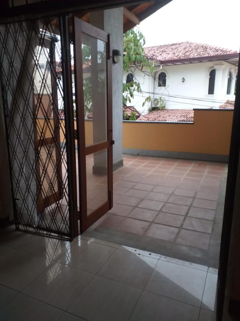Negombo Holiday Home