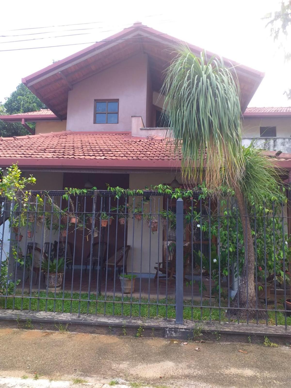 Negombo Holiday Home