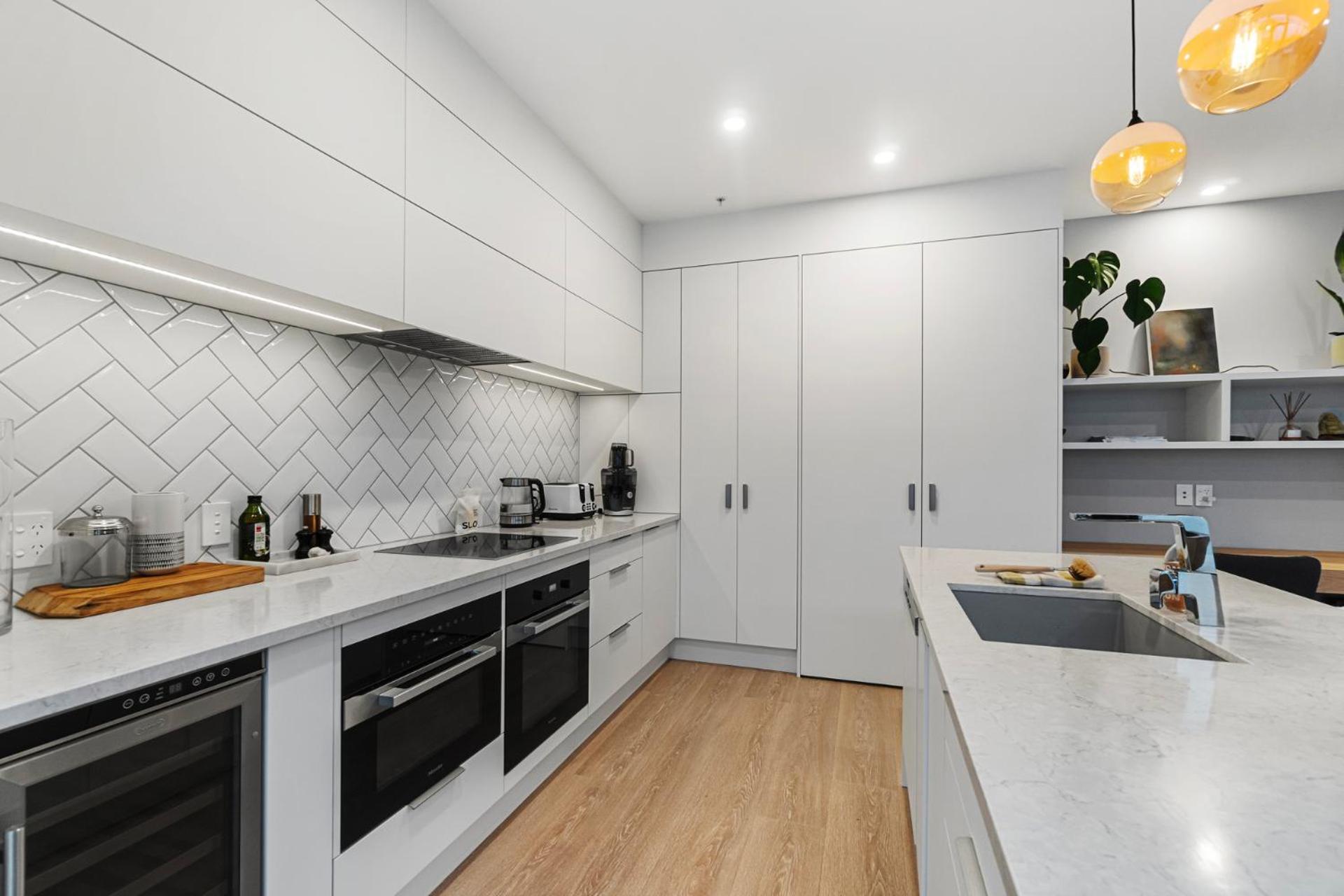 Penthouse Prestige - Cambridge Holiday Apartment view 3