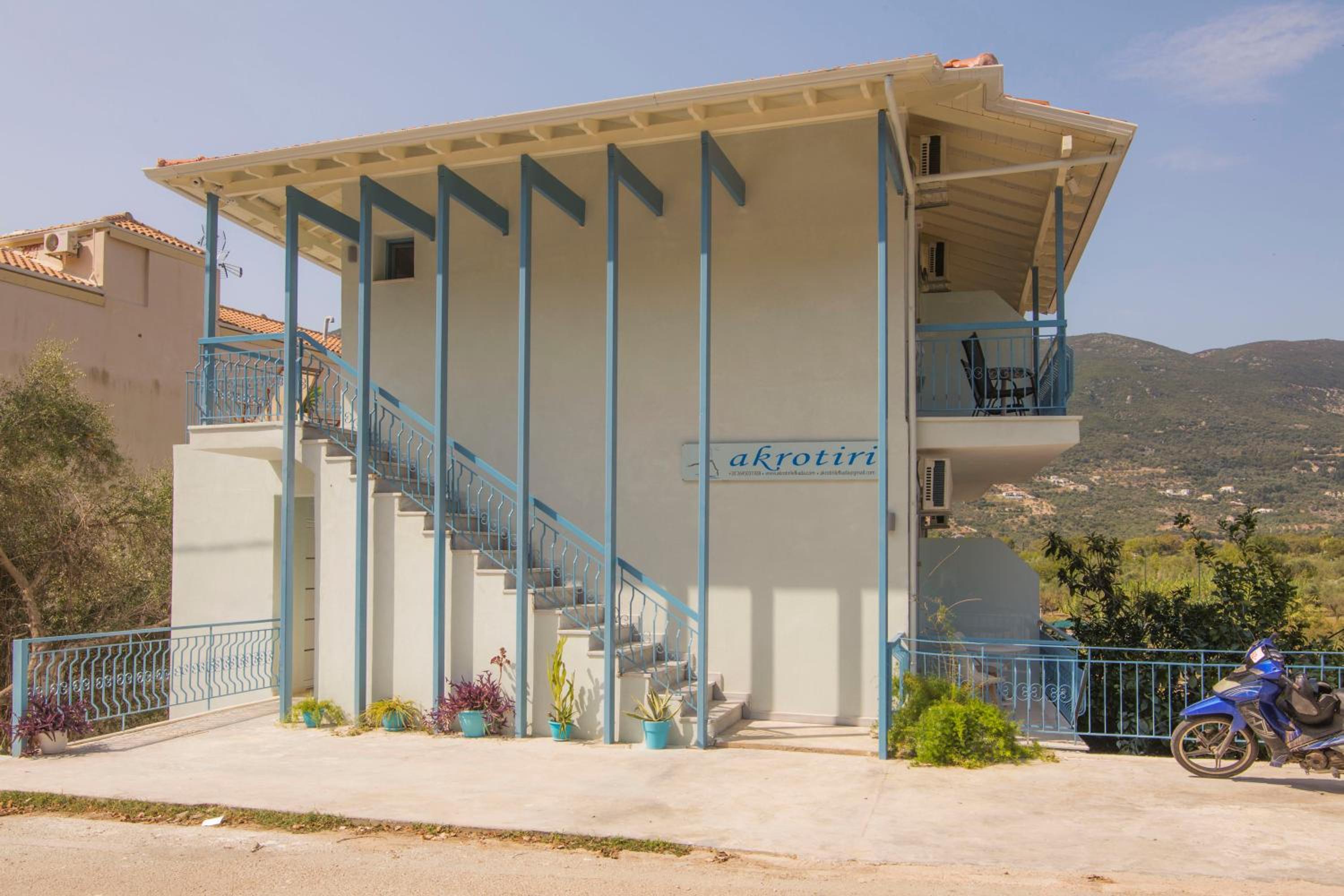 AκrotiriResort