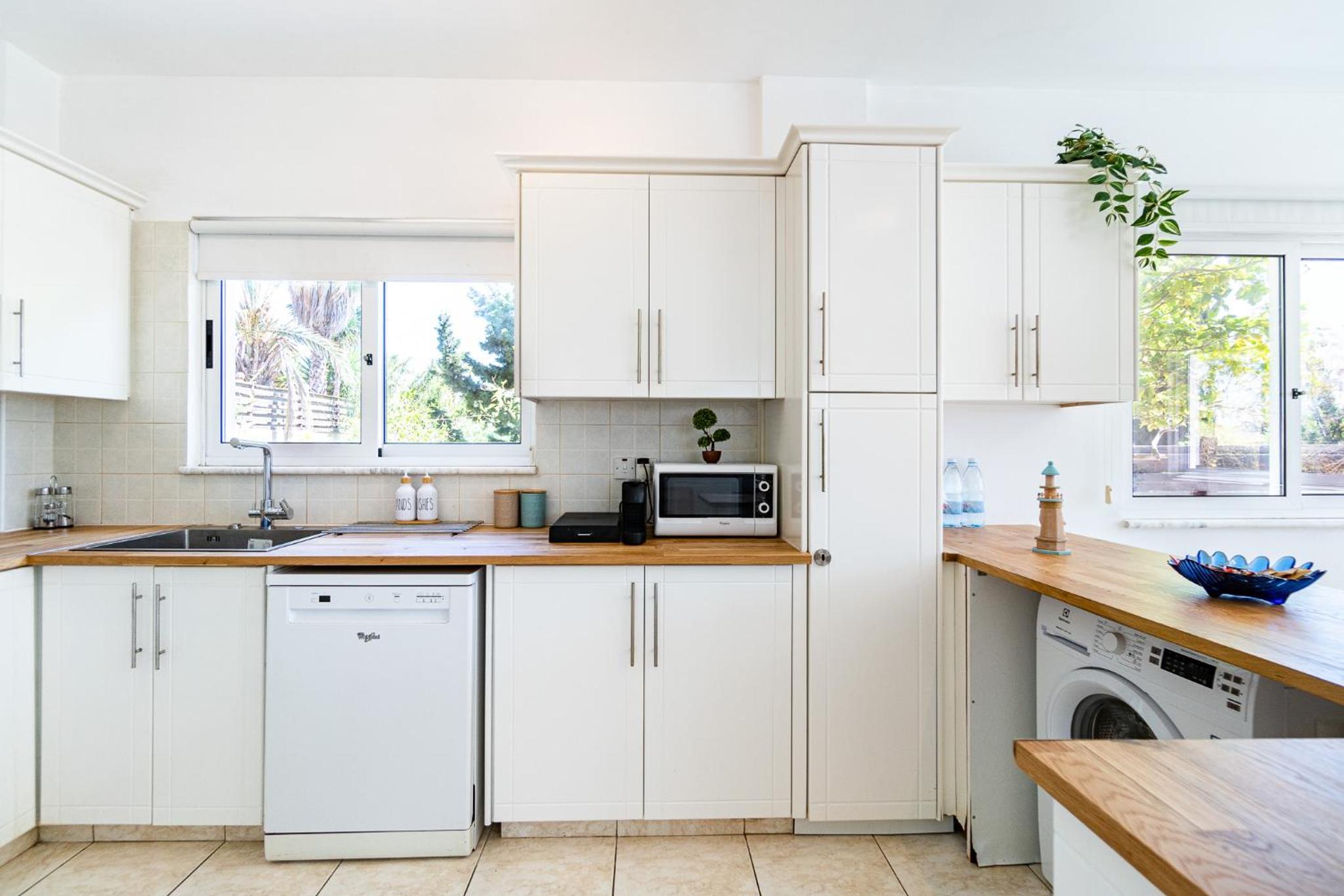 Ayia Thekla Serenity Villa