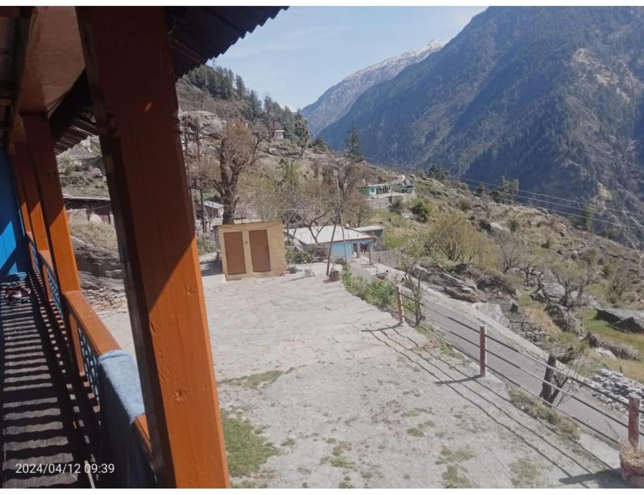 Gidara Darshan Homestay, Gangnani view 5