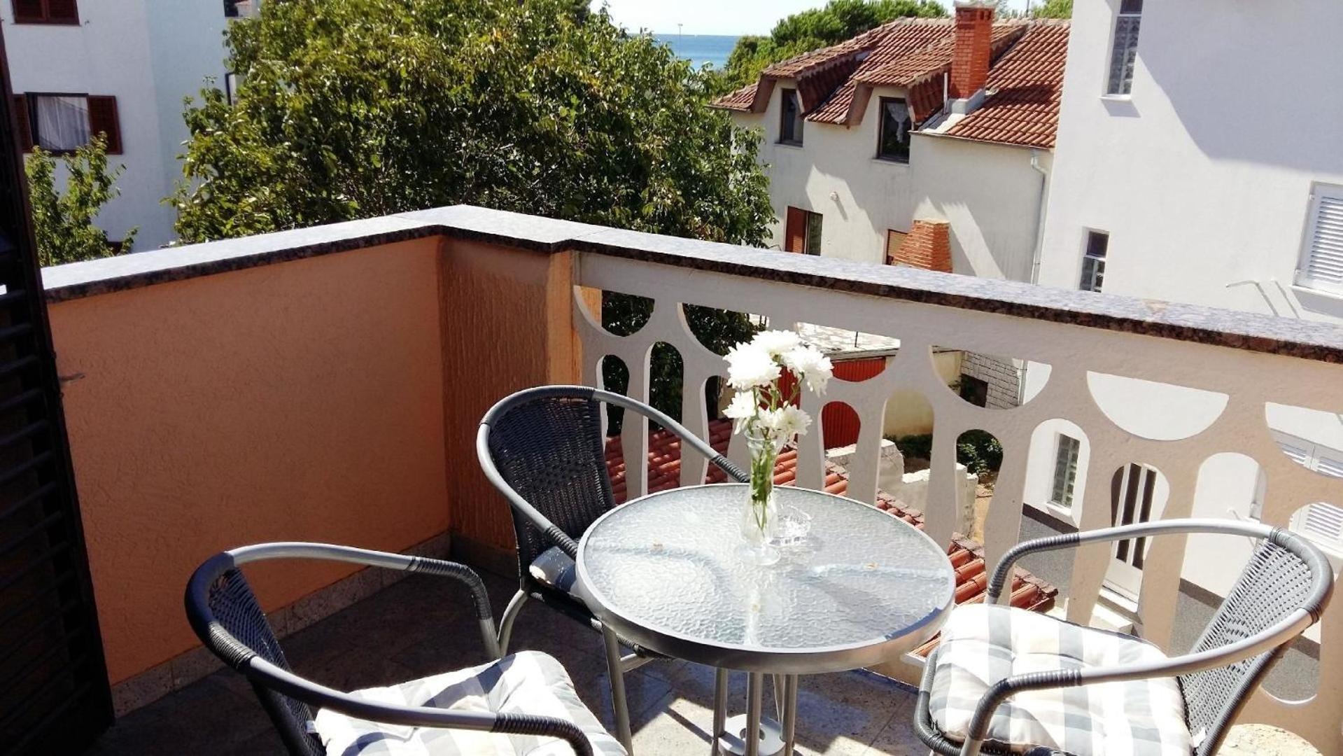 Ferienappartement Edi mit zwei Balkonen